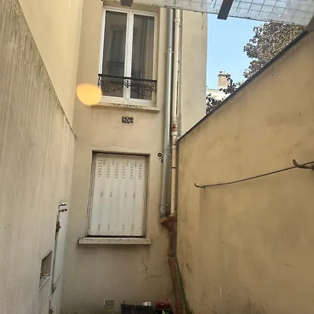 Lumineux A 18e Apartment *